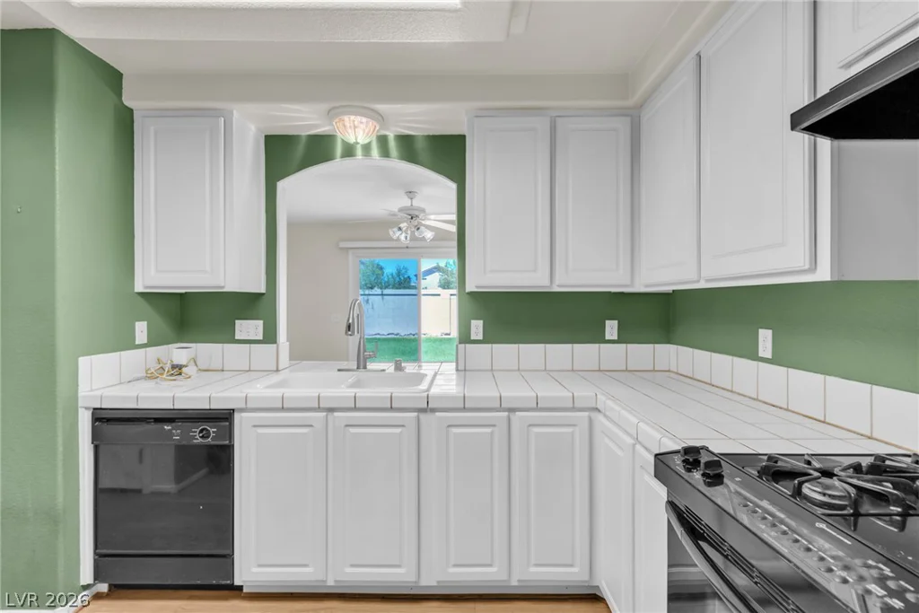 650 Ribbon Grass, Las Vegas, NV 89183