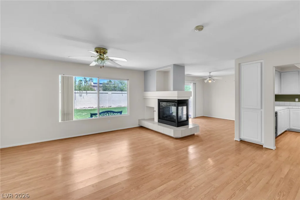 650 Ribbon Grass, Las Vegas, NV 89183