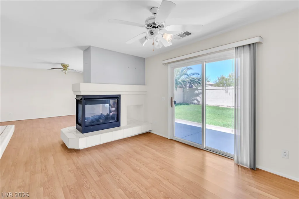 650 Ribbon Grass, Las Vegas, NV 89183