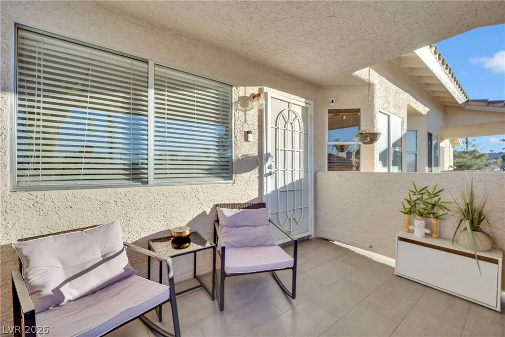 7937 Diamond Rock, Las Vegas, NV 89128