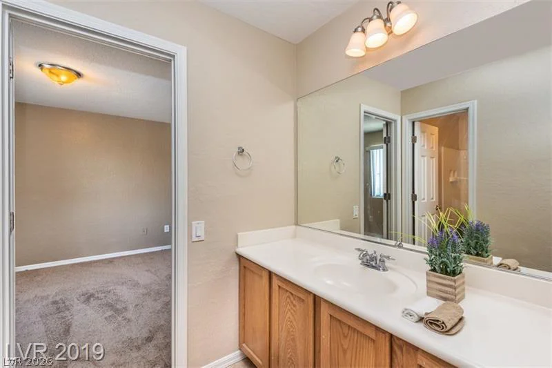 4420 Penguin, North Las Vegas, NV 89084
