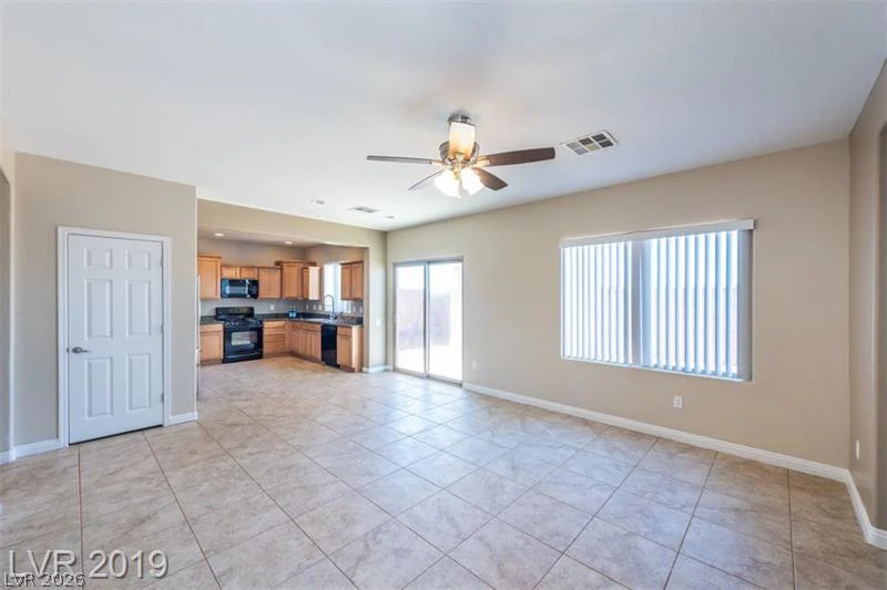 4420 Penguin, North Las Vegas, NV 89084