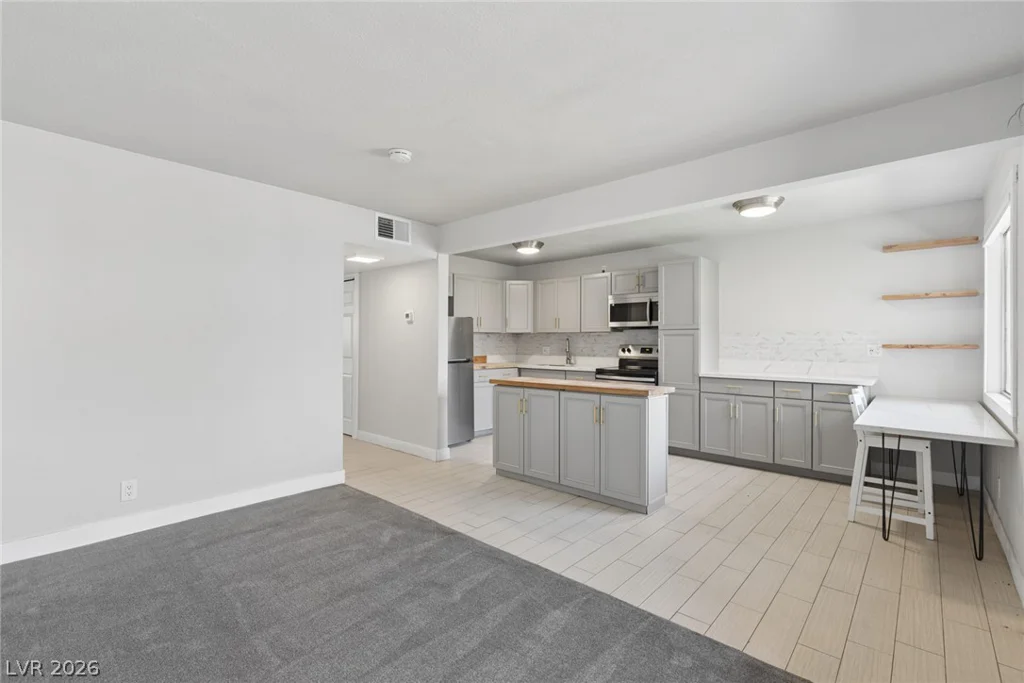 304 Orland, Las Vegas, NV 89107