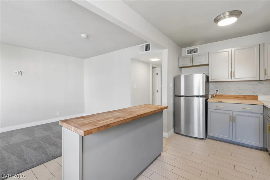 304 Orland, Las Vegas, NV 89107