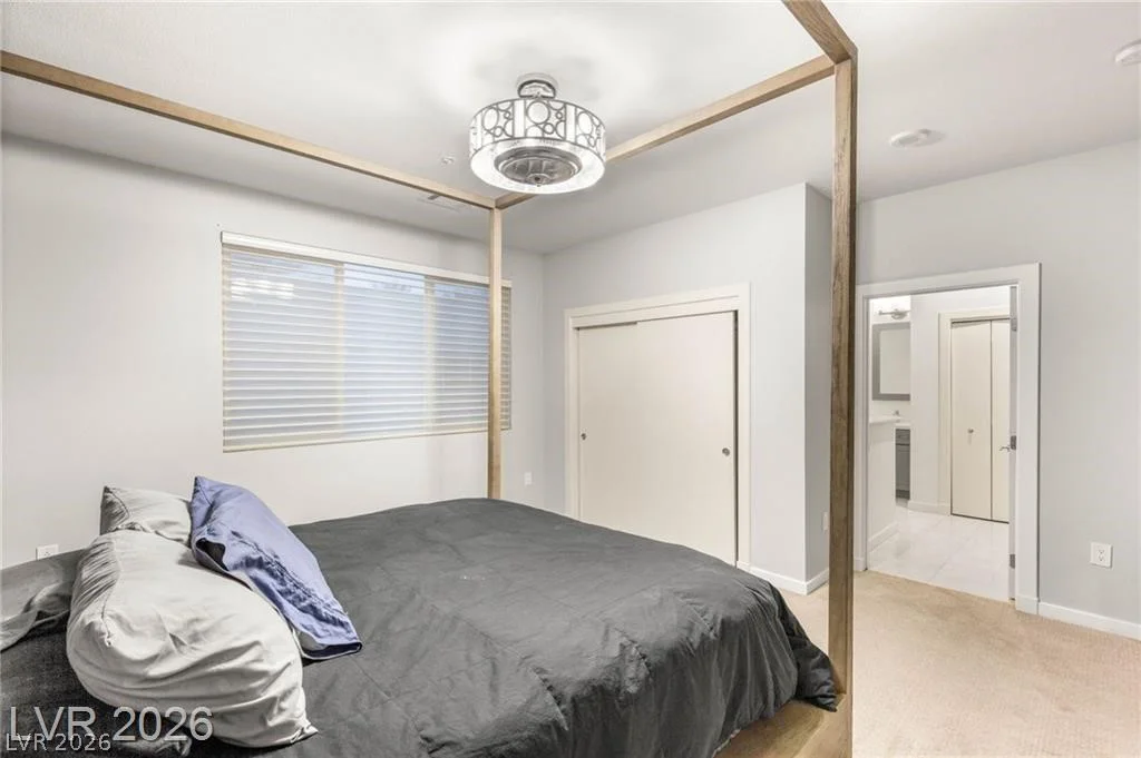 4545 Dean Martin, Las Vegas, NV 89103