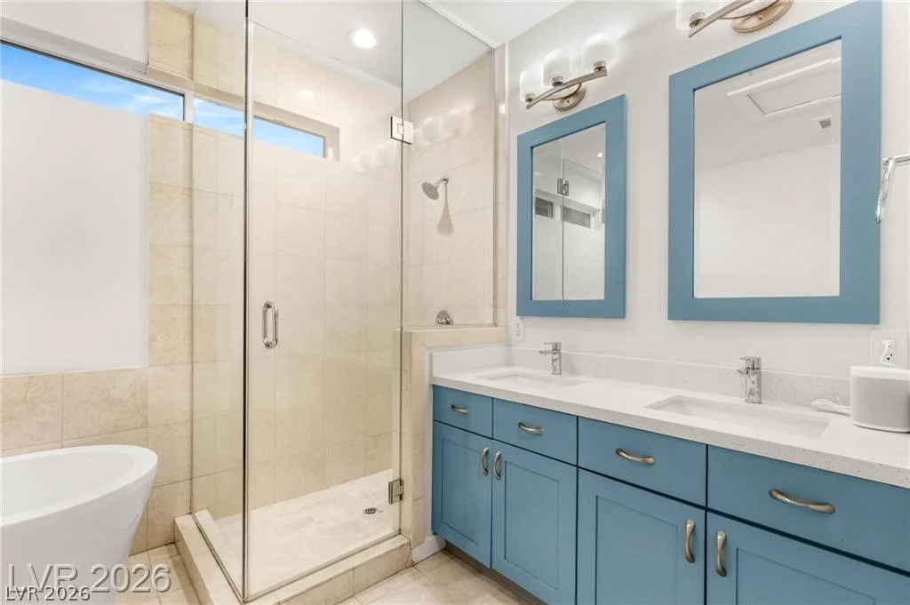4545 Dean Martin, Las Vegas, NV 89103