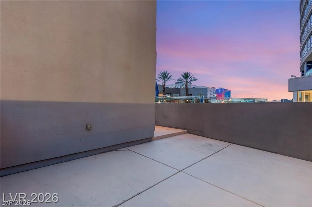 4545 Dean Martin, Las Vegas, NV 89103