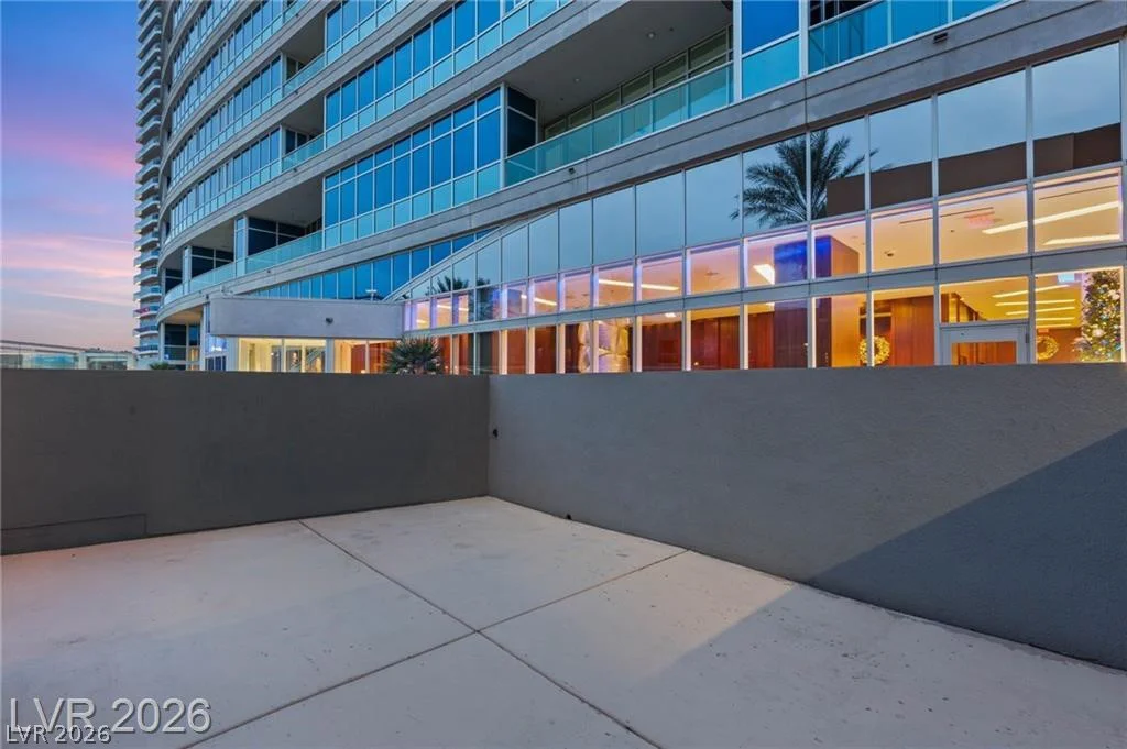 4545 Dean Martin, Las Vegas, NV 89103