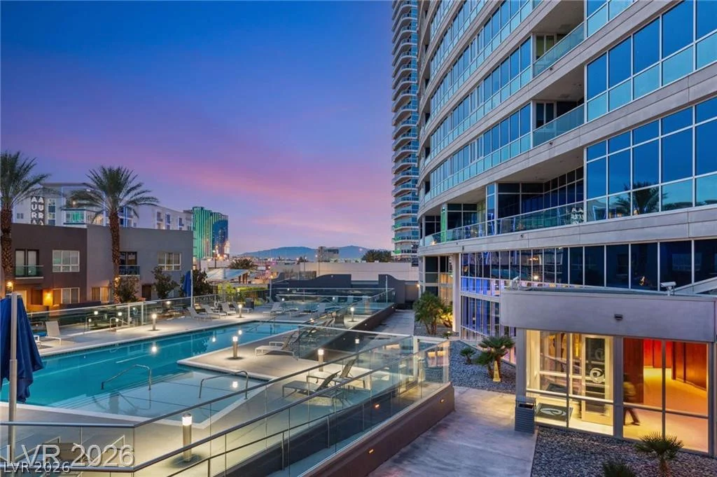4545 Dean Martin, Las Vegas, NV 89103