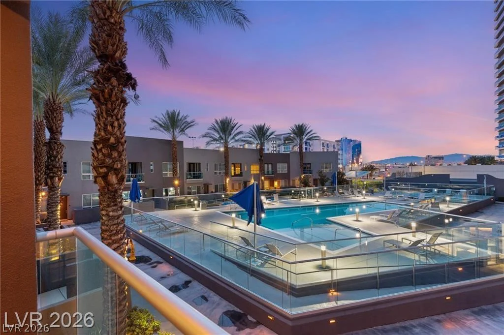 4545 Dean Martin, Las Vegas, NV 89103