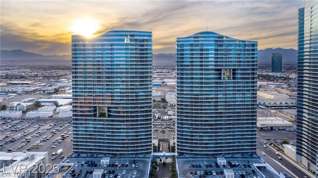 4545 Dean Martin, Las Vegas, NV 89103