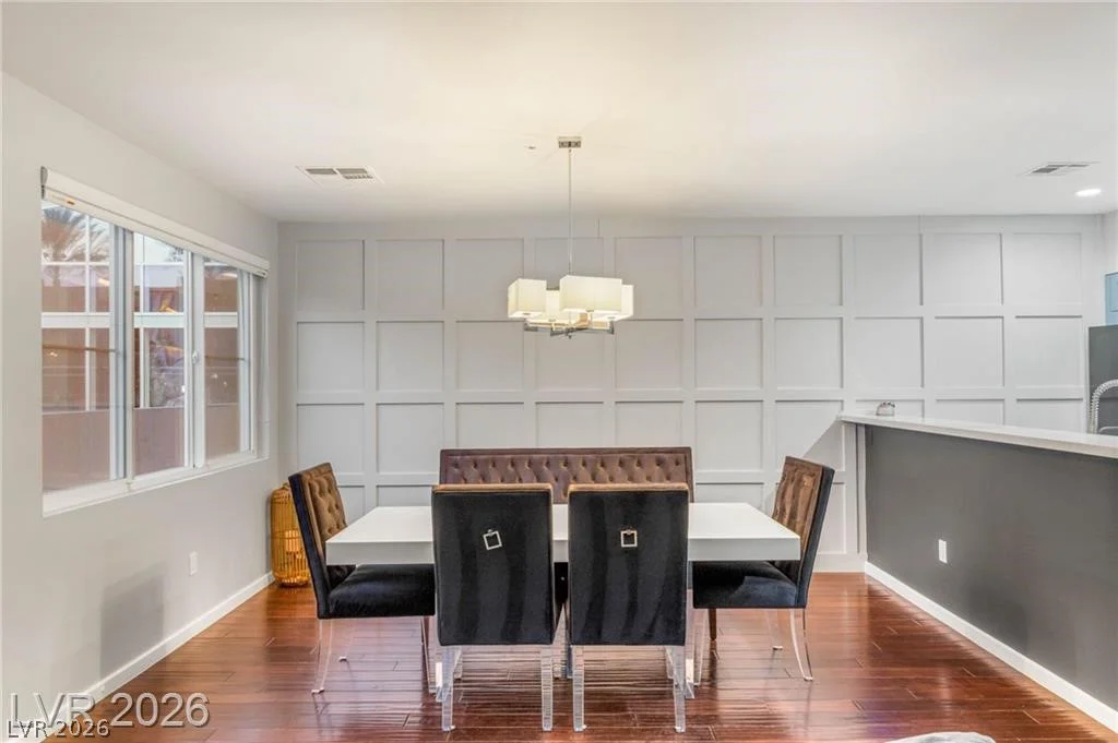 4545 Dean Martin, Las Vegas, NV 89103
