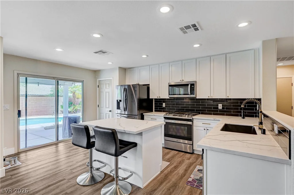 4916 Apache Valley, Las Vegas, NV 89131