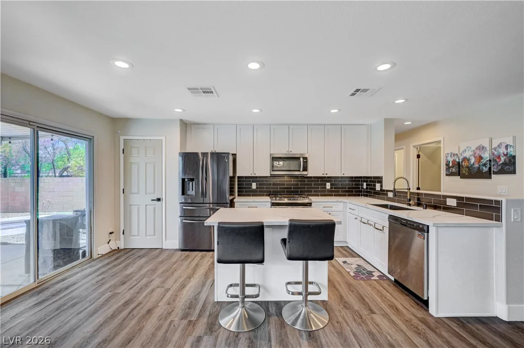 4916 Apache Valley, Las Vegas, NV 89131