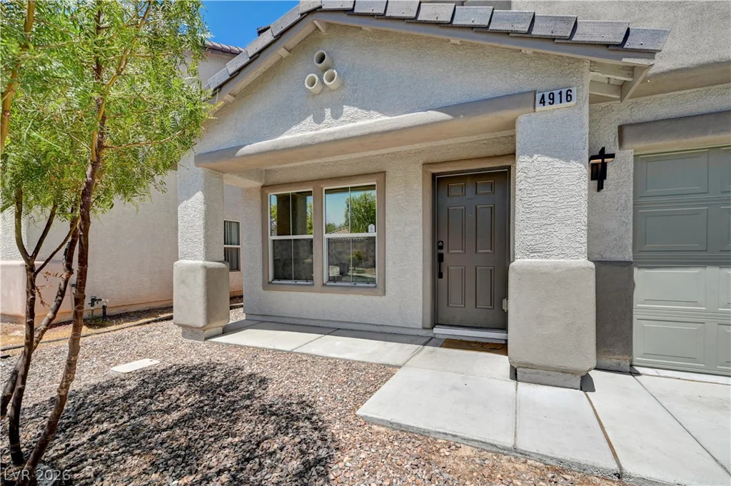 4916 Apache Valley, Las Vegas, NV 89131