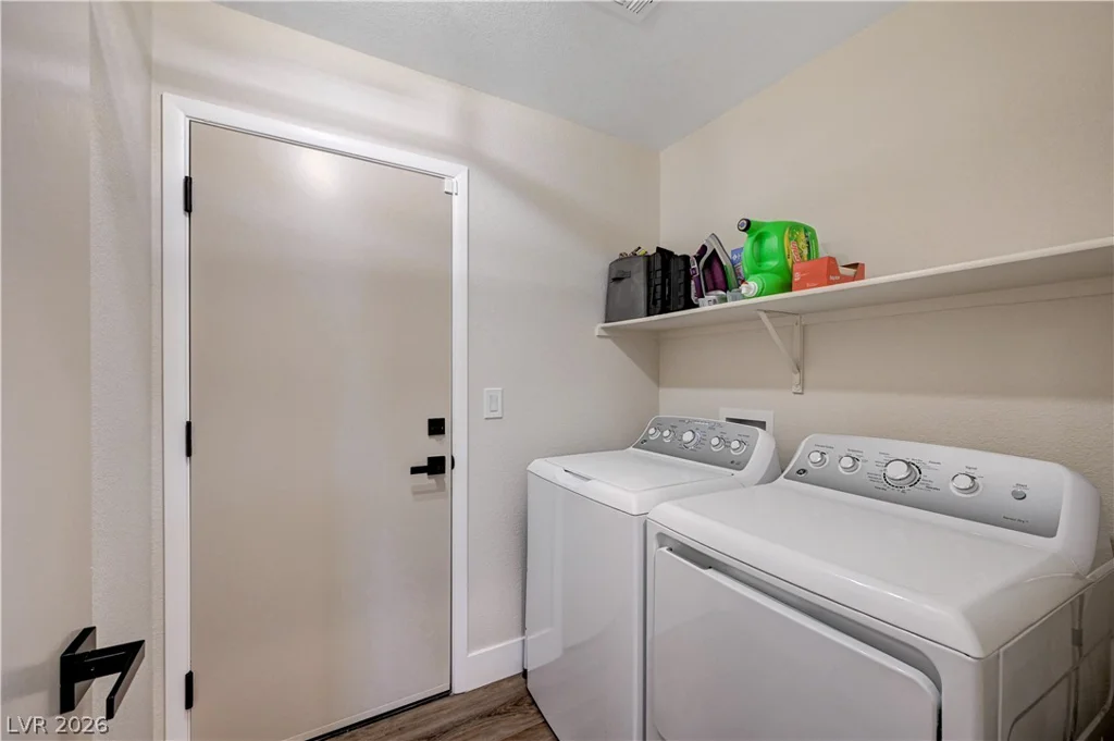 4916 Apache Valley, Las Vegas, NV 89131