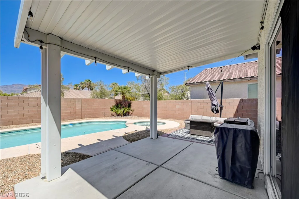 4916 Apache Valley, Las Vegas, NV 89131