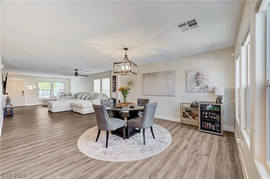 4916 Apache Valley, Las Vegas, NV 89131