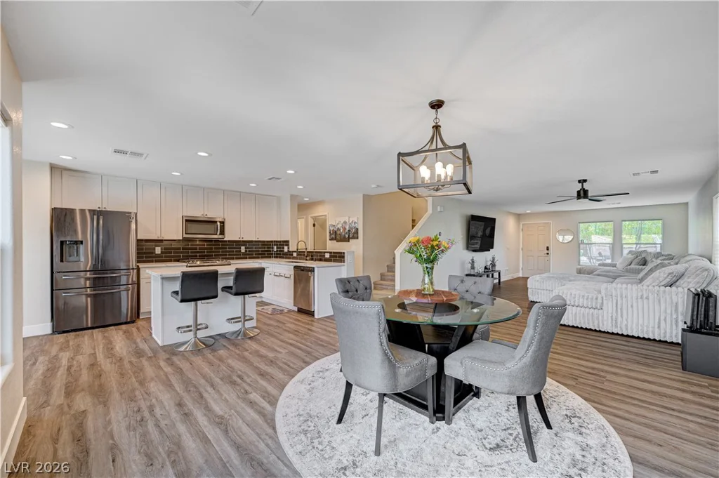 4916 Apache Valley, Las Vegas, NV 89131