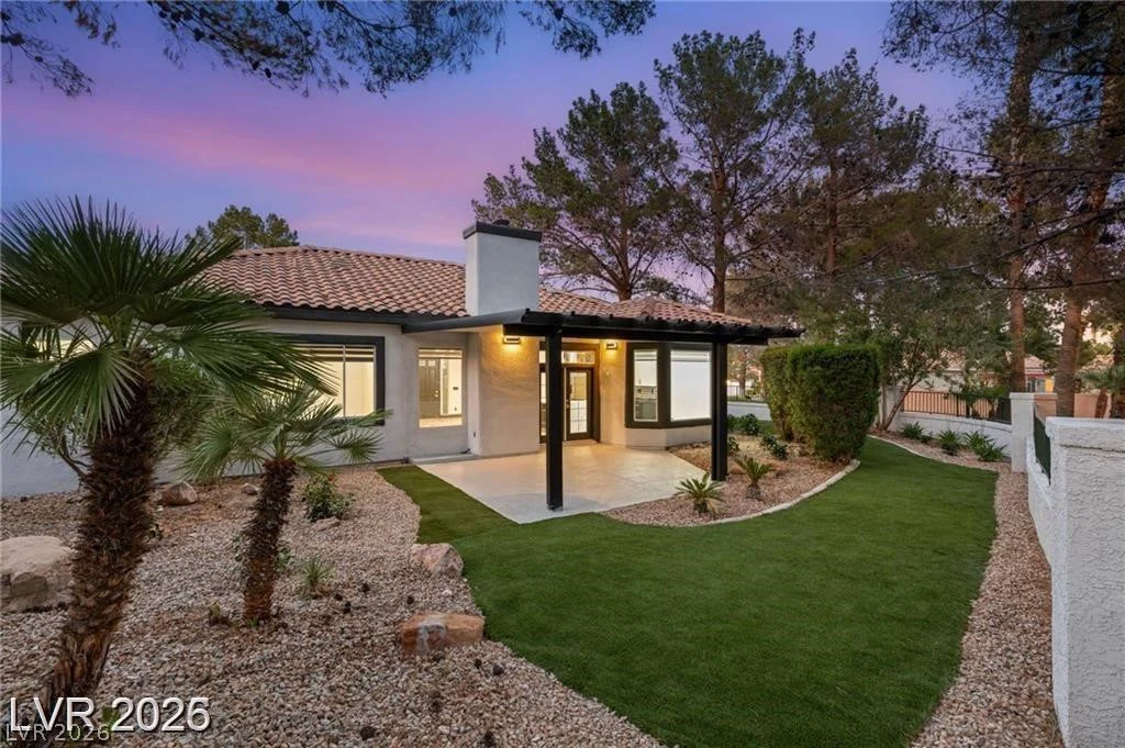 9029 Rivers Edge, Las Vegas, NV 89117