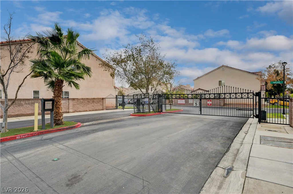 5476 Green Horn, Las Vegas, NV 89118