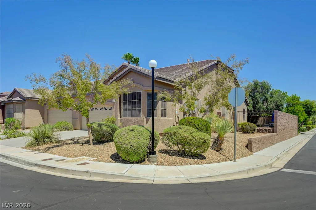 9272 Drifting Bay, Las Vegas, NV 89123