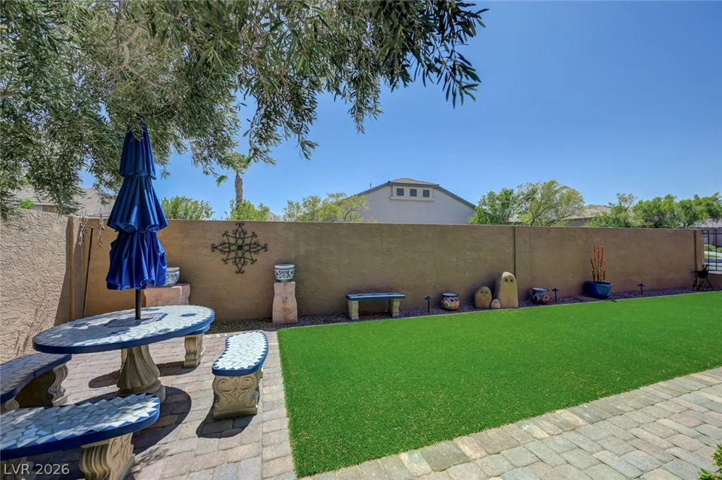 9272 Drifting Bay, Las Vegas, NV 89123