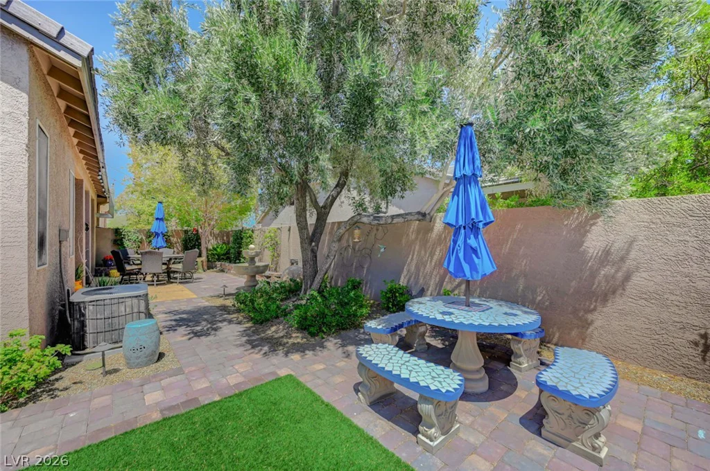 9272 Drifting Bay, Las Vegas, NV 89123