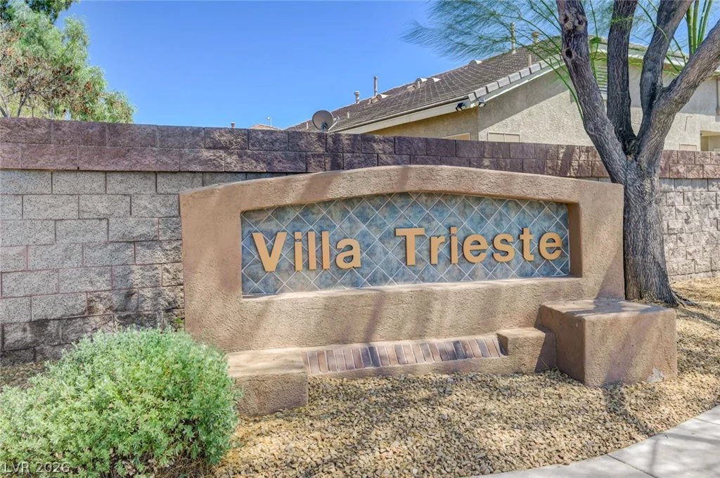 9272 Drifting Bay, Las Vegas, NV 89123