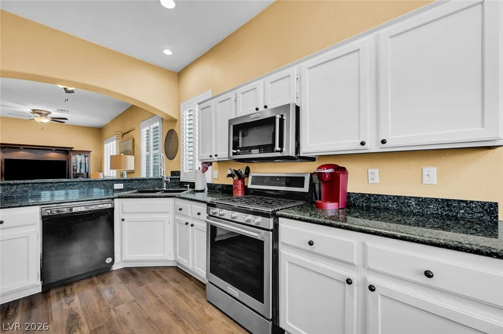 9272 Drifting Bay, Las Vegas, NV 89123