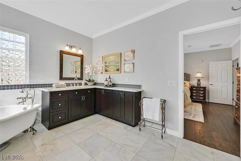 2597 Belgreen, Las Vegas, NV 89135