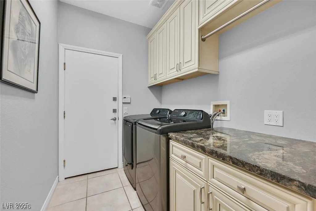 2597 Belgreen, Las Vegas, NV 89135