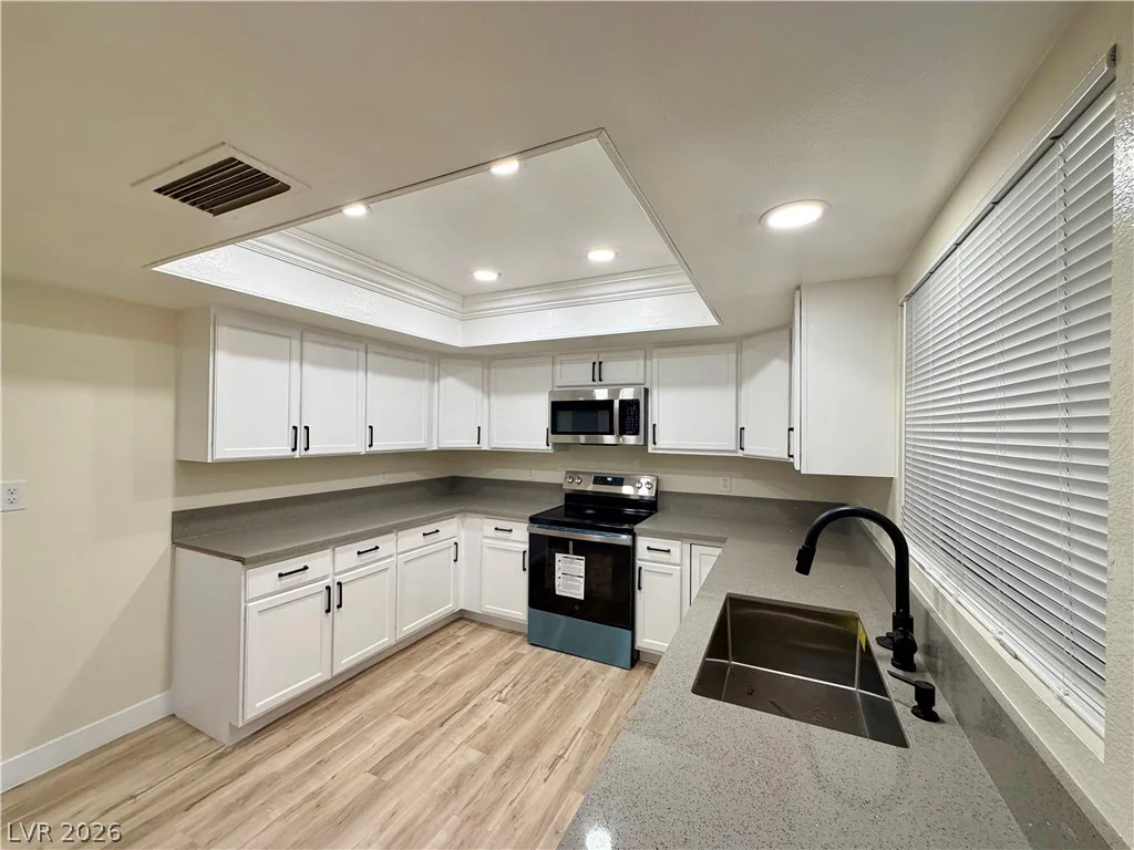 4875 Baltimore, Las Vegas, NV 89104