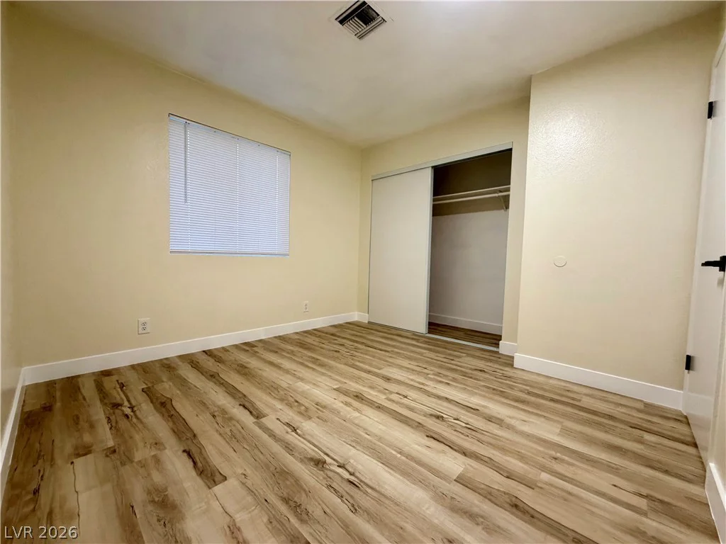 4875 Baltimore, Las Vegas, NV 89104