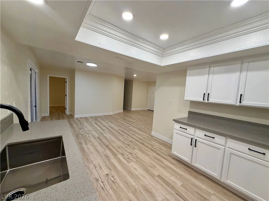 4875 Baltimore, Las Vegas, NV 89104