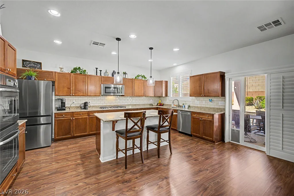 8221 Redbud Vine, North Las Vegas, NV 89085