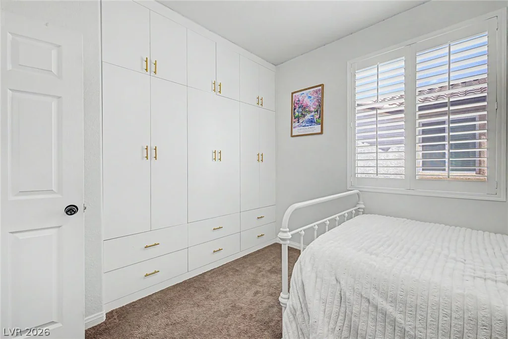 8221 Redbud Vine, North Las Vegas, NV 89085