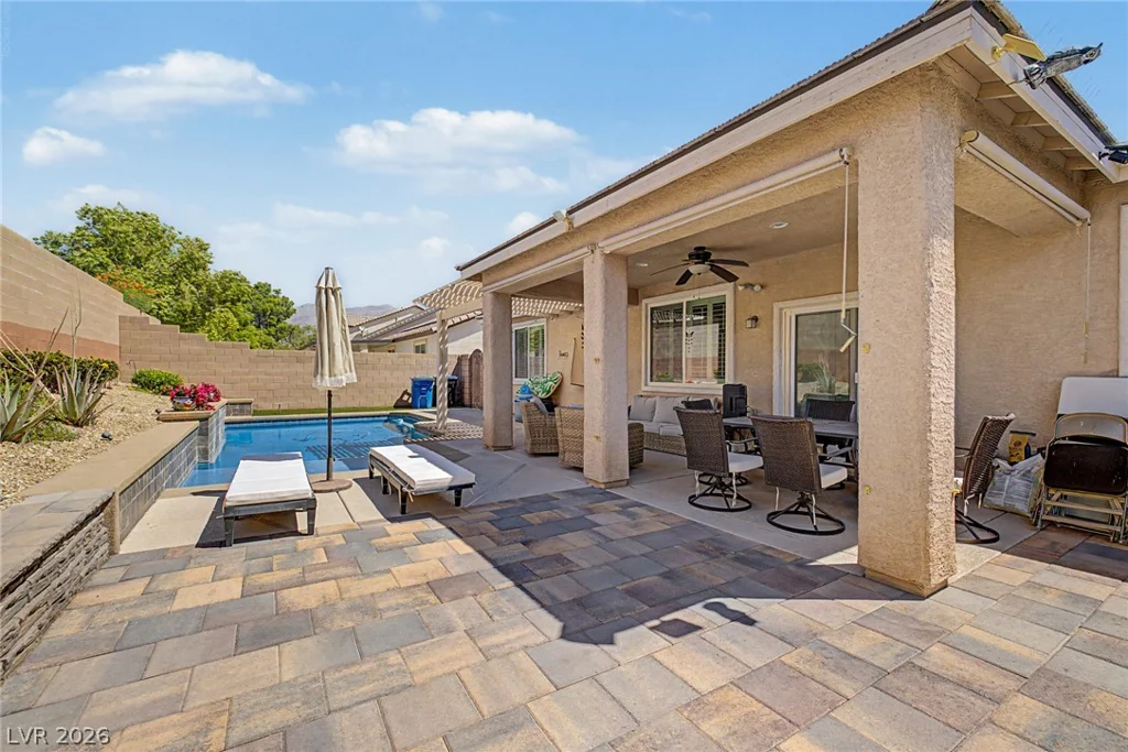 8221 Redbud Vine, North Las Vegas, NV 89085