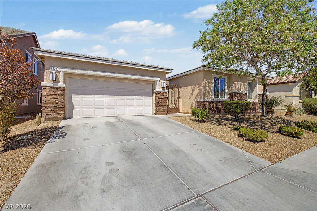 8221 Redbud Vine, North Las Vegas, NV 89085