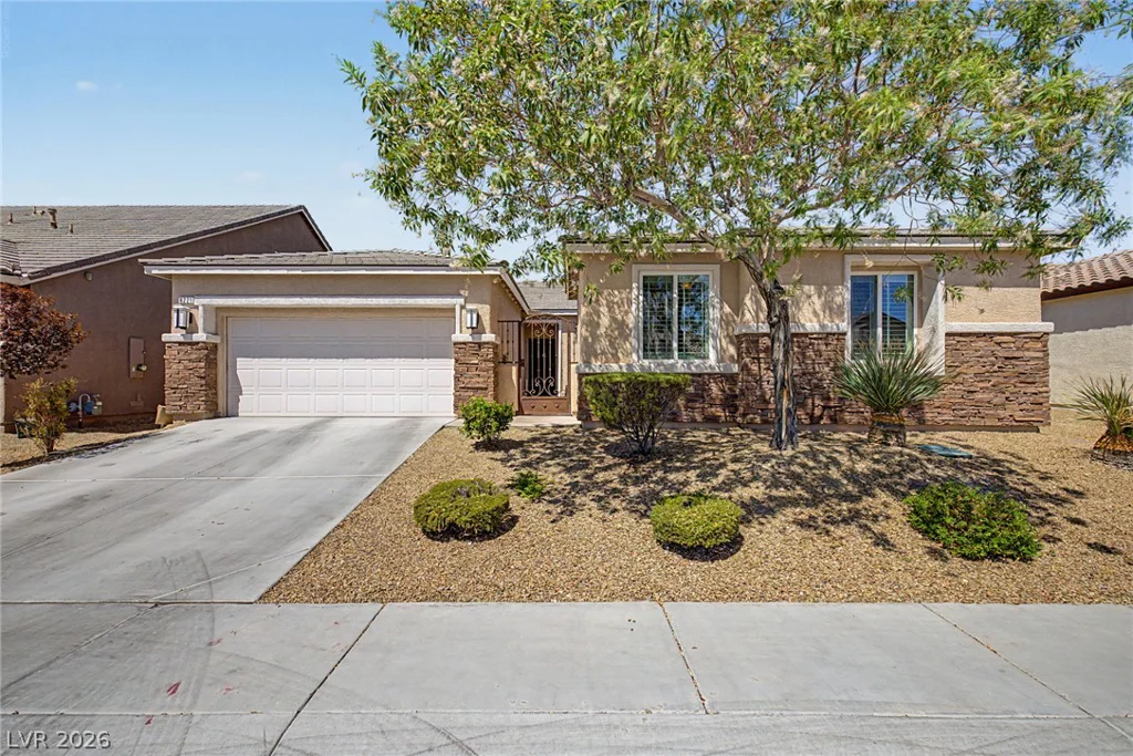 8221 Redbud Vine, North Las Vegas, NV 89085