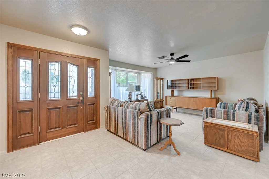 120 Middleton, Henderson, NV 89015