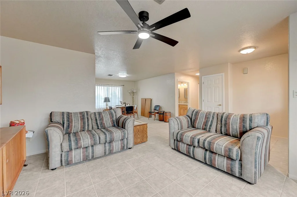 120 Middleton, Henderson, NV 89015