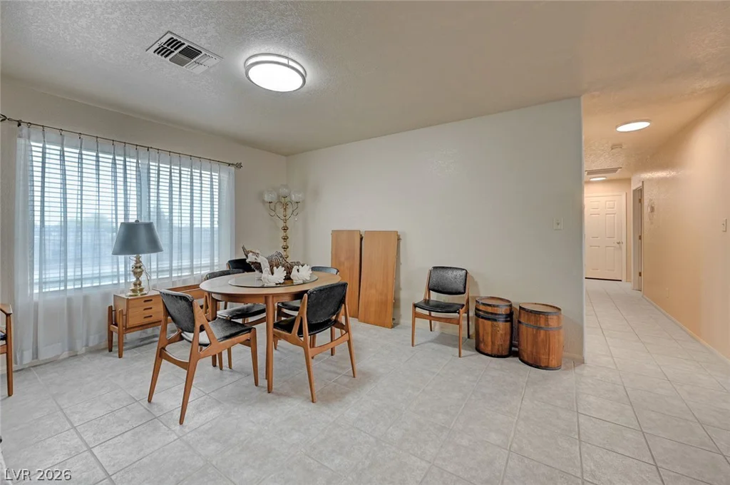 120 Middleton, Henderson, NV 89015