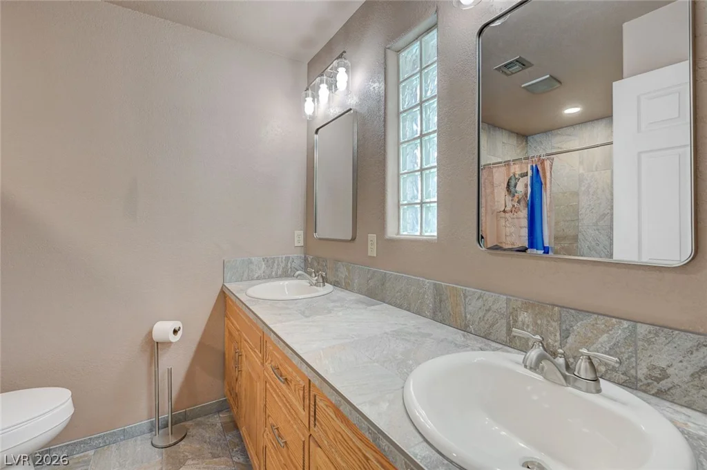 120 Middleton, Henderson, NV 89015