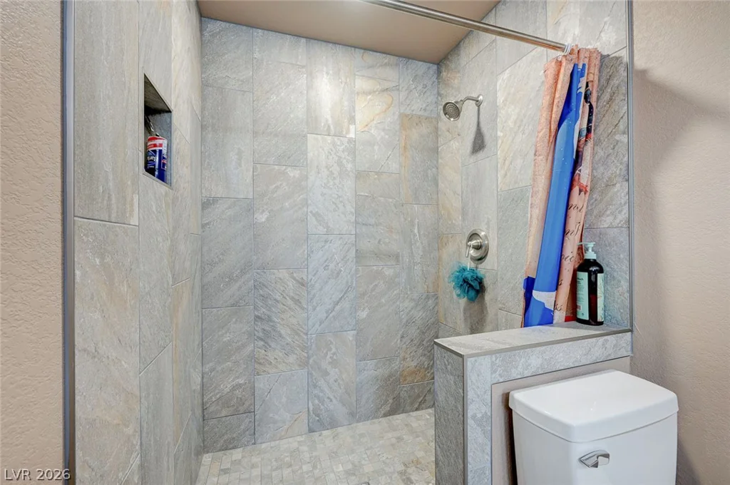 120 Middleton, Henderson, NV 89015