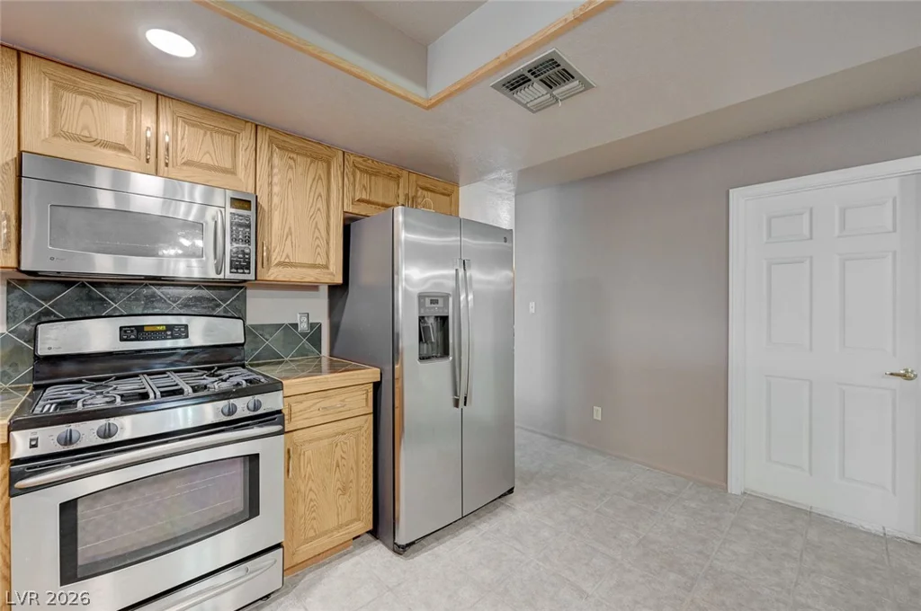 120 Middleton, Henderson, NV 89015