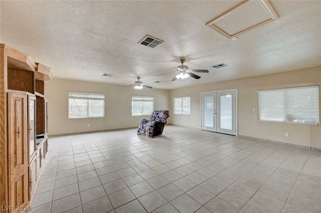 120 Middleton, Henderson, NV 89015
