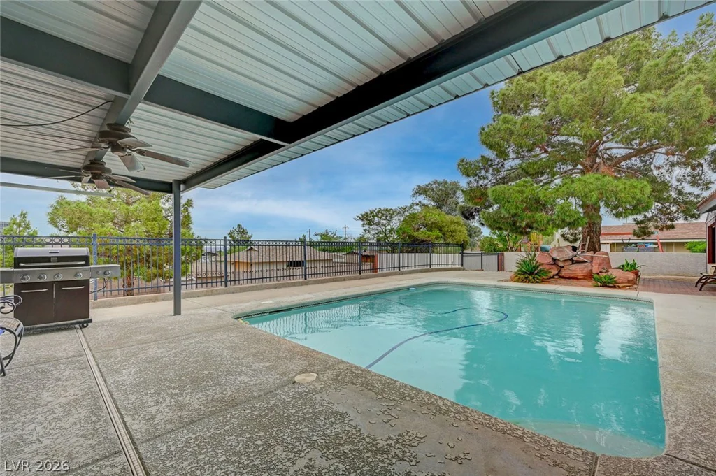 120 Middleton, Henderson, NV 89015