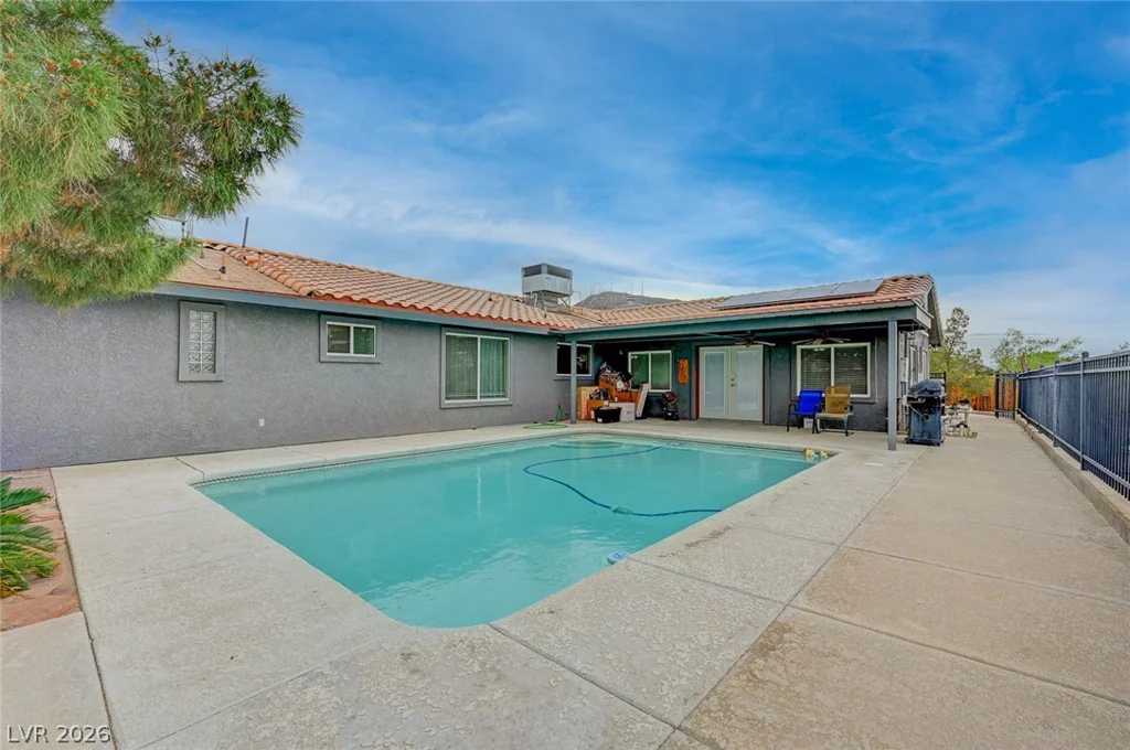 120 Middleton, Henderson, NV 89015
