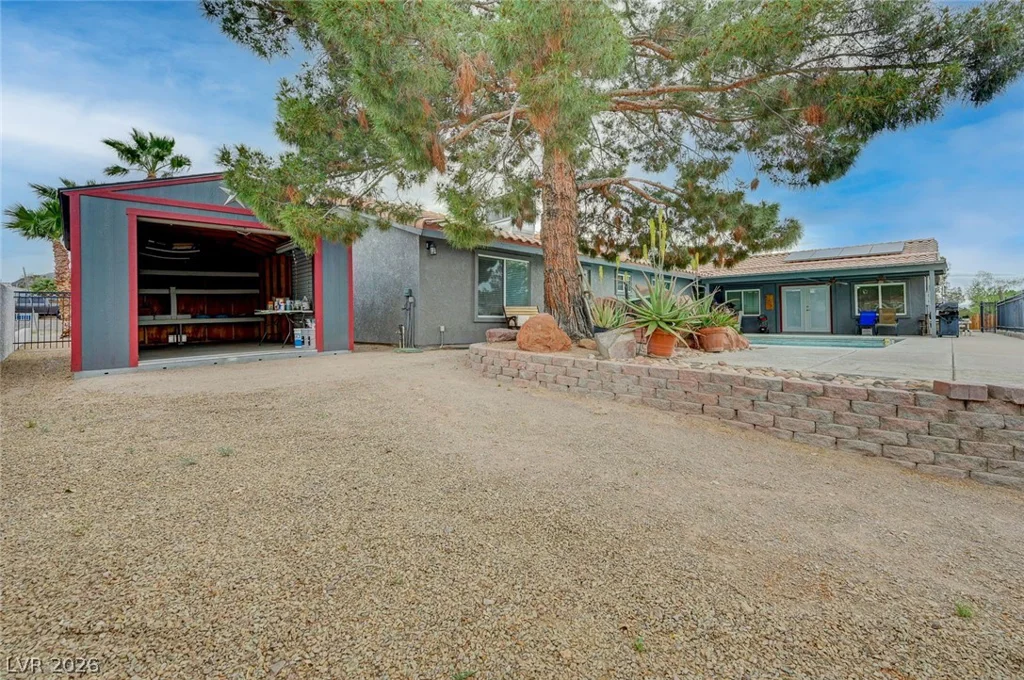 120 Middleton, Henderson, NV 89015